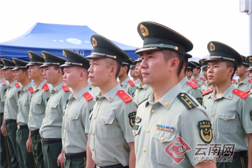 00300070396_3967adfe