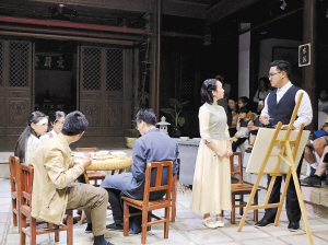 学生现场演绎经典剧目