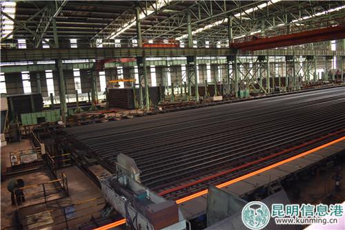 昆钢新区型材厂内中小型型钢万能轧机生产线是云南乃至西南地区的首条同类生产线 昆钢新区型材厂内中小型型钢万能轧机生产线是云南乃至西南地区的首条同类生产线