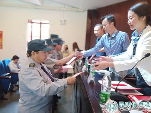 mmexport1535600385835