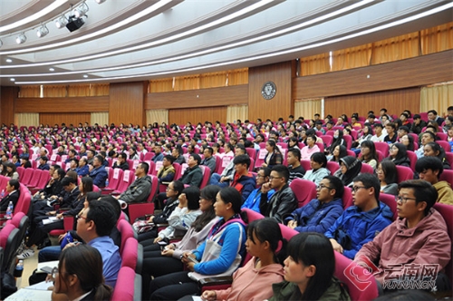 00300146097_7004cb40