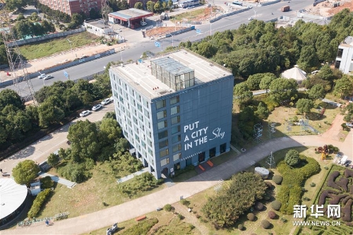 1123591399_15401644491051n