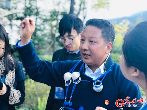 【脱贫攻坚在凉山】网络扶贫让留守儿童共享教育公平 【脱贫攻坚在凉山】网络扶贫让留守儿童共享教育公平