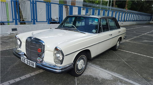 1971  Mercedes Benz 280S  