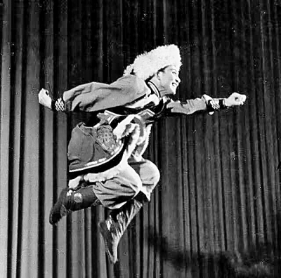 贾作光：一道舞动的彩虹