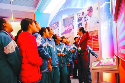 致敬,改革开放四十年的奋斗者 致敬,改革开放四十年的奋斗者