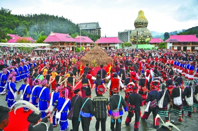 七彩云南盛开文学之花 七彩云南盛开文学之花