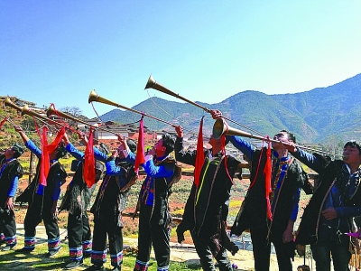 七彩云南盛开文学之花 七彩云南盛开文学之花