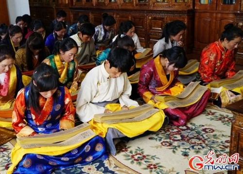 24fd5278dea91d69004208 24fd5278dea91d69004208