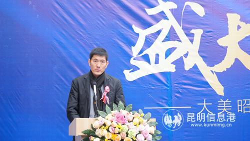 华山眼科医疗集团总裁吴寸良发言 华山眼科医疗集团总裁吴寸良发言