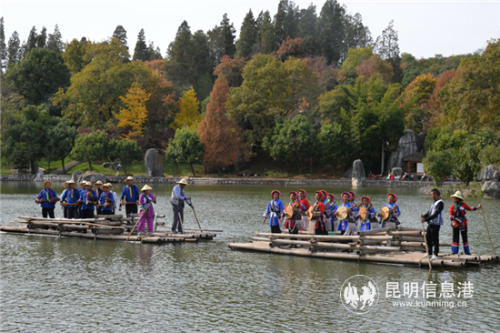 石林景区非遗文化展示展演。记者俞逍 摄