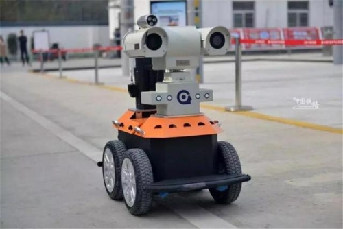 10条高铁新线年底前开通，试运行车上3瓶矿泉水惊呆众人！