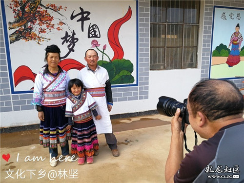 “发现云南之美网络摄影大赛”获奖作品《幸福记忆的瞬间》。林坚 摄
