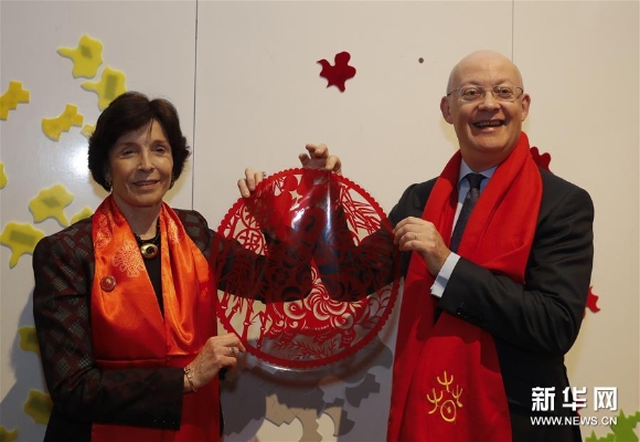 1124073466_15489837523181n3