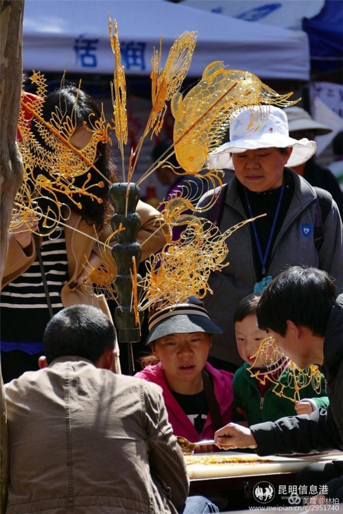 非遗项目糖画。林受里供图