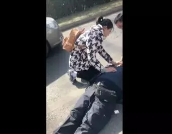 点击进入下一页