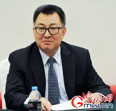 【中国梦·践行者】王春法委员谈智慧博物馆建设:需要更多“跨界”人才 【中国梦·践行者】王春法委员谈智慧博物馆建设:需要更多“跨界”人才