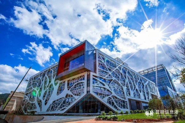 图1:呈贡区新城展示中心首次对外免费开放 图1:呈贡区新城展示中心首次对外免费开放