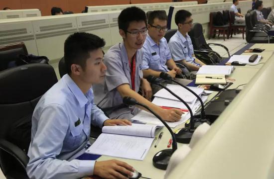 年轻的中国航天人