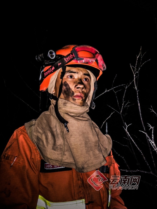 “黑脸” 满东飞 王刘金 刘勃飞 摄 “黑脸” 满东飞 王刘金 刘勃飞 摄