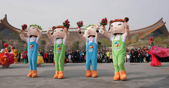 世园会系列网评二：让绿色走进生活，让家园美丽蝶变