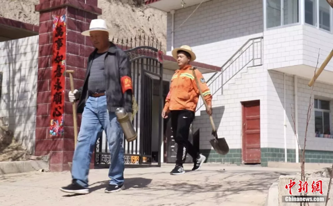 点击进入下一页