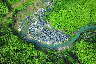 开辟马克思主义发展的新境界 开辟马克思主义发展的新境界