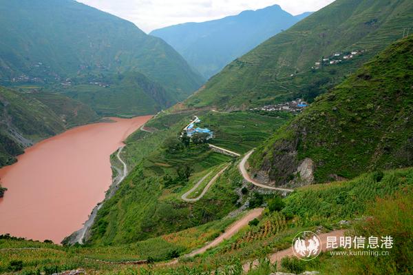 宾川朱苦拉村(4).JPG. 宾川朱苦拉村(4).JPG.