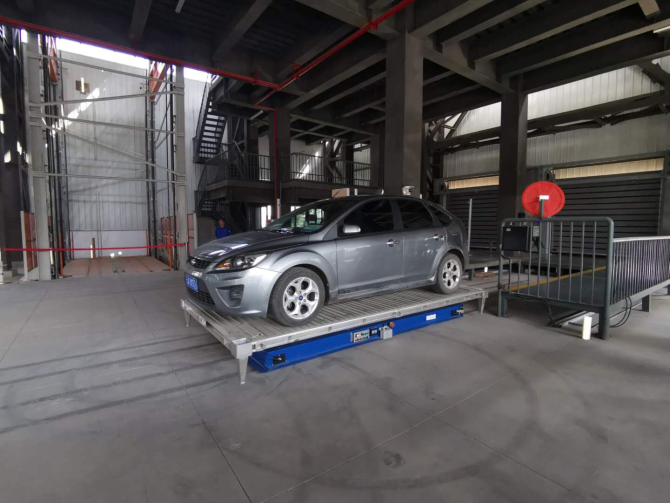 昆船“智能停车AGV”采用了自主开发的复合导航技术 昆船“智能停车AGV”采用了自主开发的复合导航技术