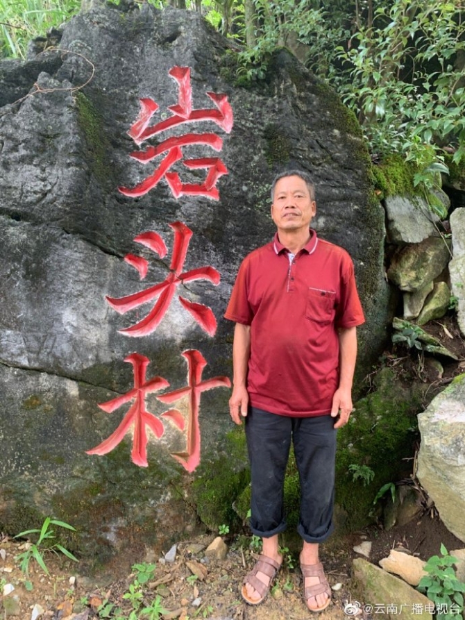 1562384512436703 1562384512436703