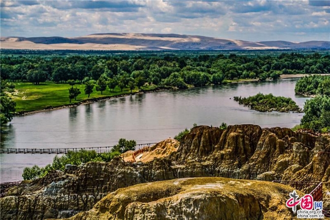 1f5cf95d-51b4-418f-8f9b-016c145dd9f3_watermark