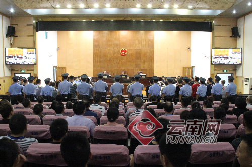 00300799828_0bce80fe