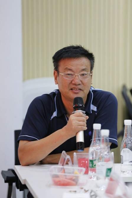 18dd5f53-1269-4a42-8762-0ee8c8fa10799