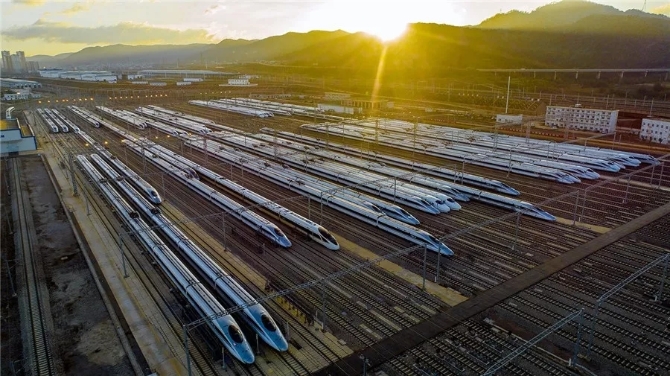 航拍昆明动车所.webp 航拍昆明动车所.webp