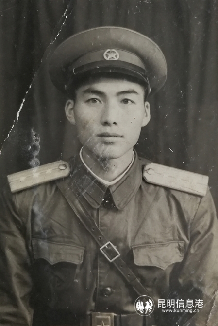 王廷玉旧照2 供图