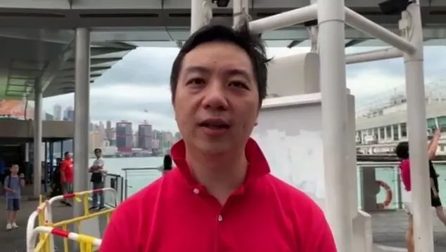 这才是我们同心建设的香港，这才是广大香港青年的模样！