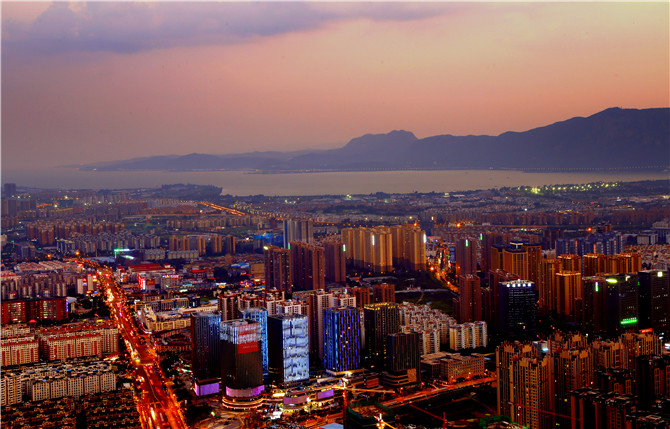 彩龙网友艾庆玮摄 彩龙网友艾庆玮摄