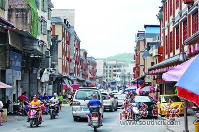 广东新铺非遗“新铺七月半”民俗文化节演绎千年古镇风情