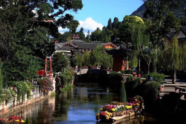 云南丽江跻身全国康养旅居养老热门目的地