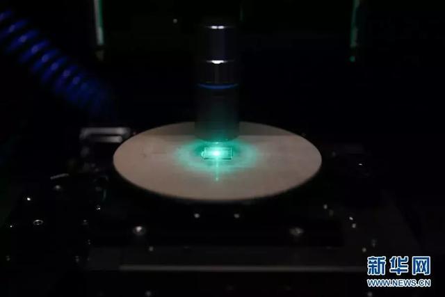 我国光量子芯片技术从跟跑转向并跑