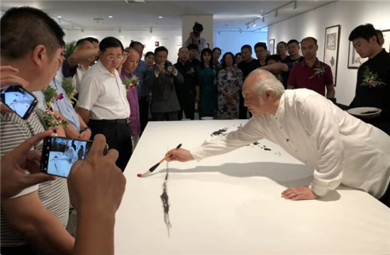 “相约艺博会”重点展览项目之一“大华禅画师生作品展”