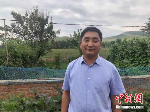 吴云波。 冷昊阳 摄 点击进入下一页