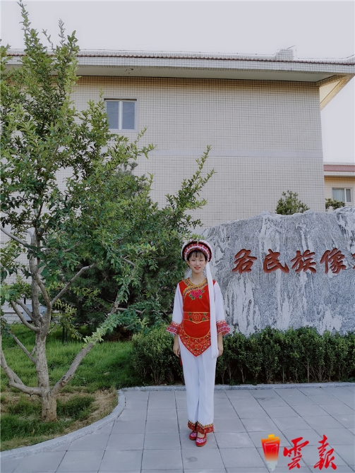 快看!“民族团结”方队里有16朵“云南花”