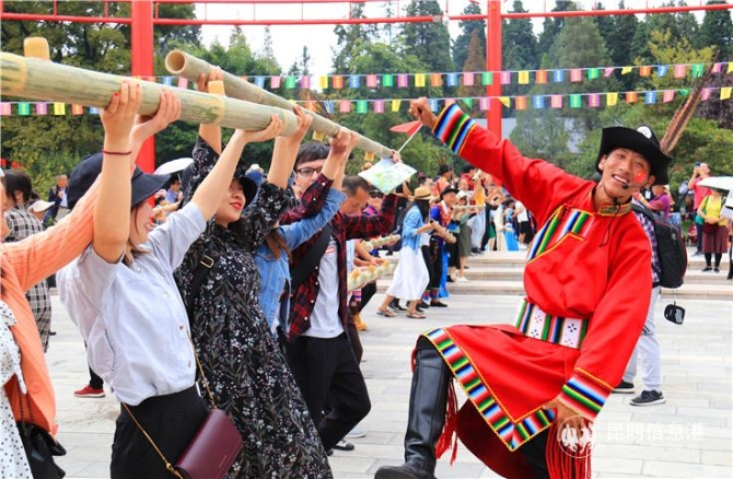 云南民族村张烜拍摄。供图3 云南民族村张烜拍摄。供图3