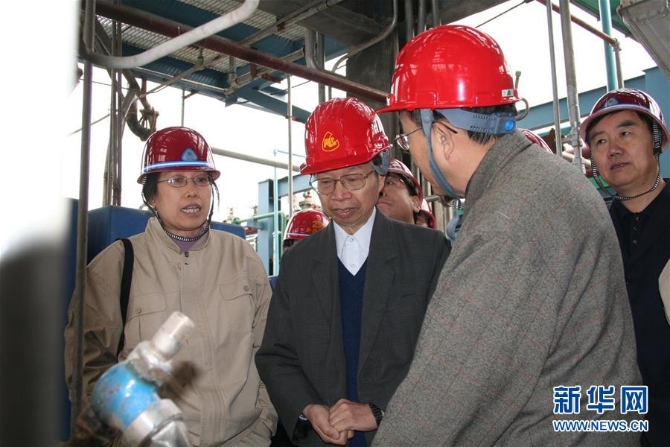 (时代先锋·图文互动)(4)科技报国70载 满腔热情终不悔——记中国科学院院士陈俊武