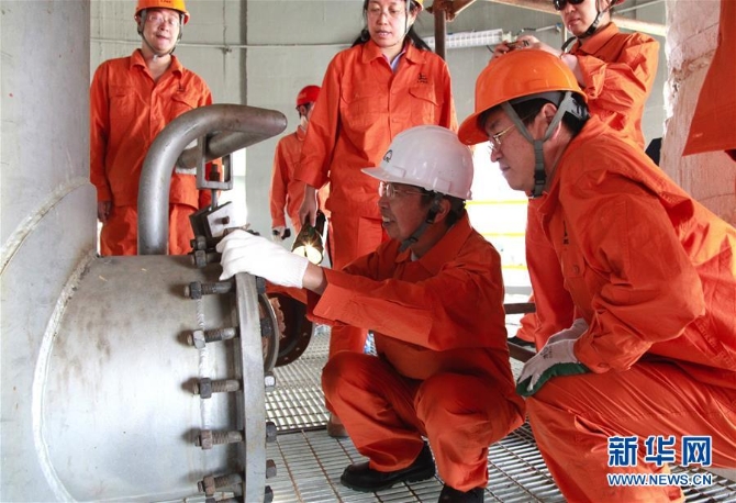 (时代先锋·图文互动)(7)科技报国70载 满腔热情终不悔——记中国科学院院士陈俊武