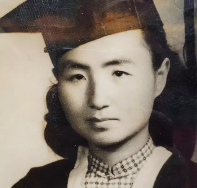 致敬!医学伉俪双双捐献遗体,时隔10余年“重逢”在“讲台”上