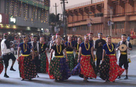 点击进入下一页