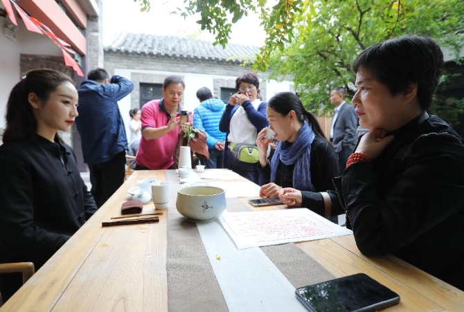 流连泉城旧时光  全国网媒总编辑体味历史文化街区保护“济南范儿”