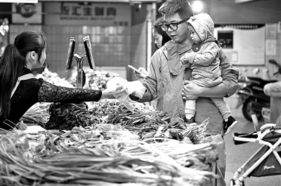 市场下沉，消费增添新活力